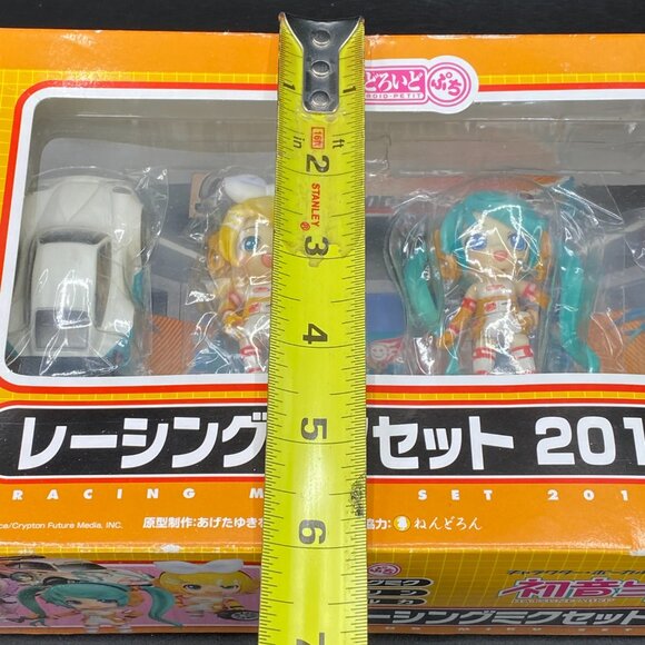 Nendoroid Petite Vocaloid Hatsune Miku Good Smile Racing 2010 Ver. - Picture 7 of 13